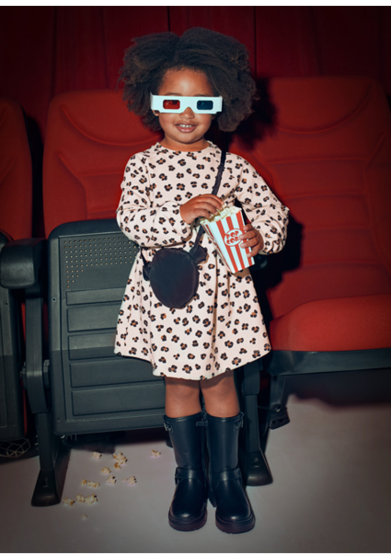 MAYORAL Flīsa kleita ar somiņu